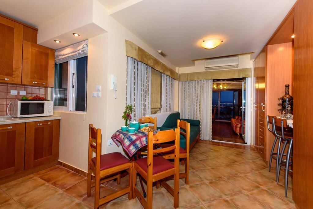 Elisabeth'S Penthouse At The Heart Of The City Rethymno  Exterior photo